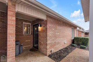 2733 Greenbriar Drive, Jonesboro, AR 72401