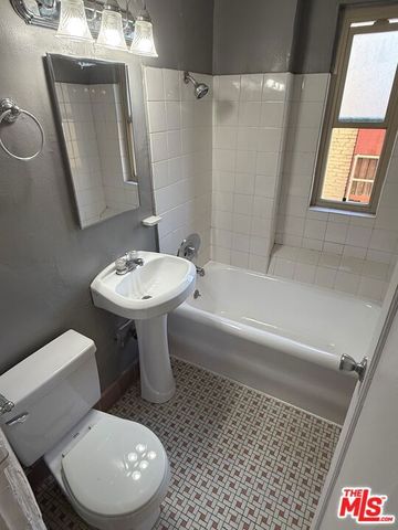 5217 Hollywood Boulevard 222, Los Angeles, CA 90027