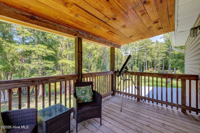 151 Pansy Lane, Hampstead, NC 28443