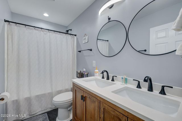 151 Pansy Lane, Hampstead, NC 28443