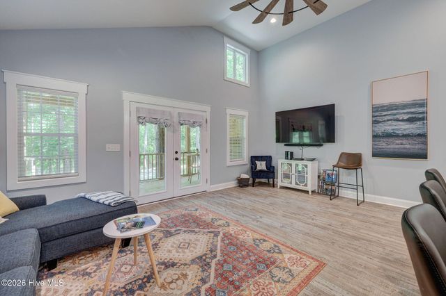 151 Pansy Lane, Hampstead, NC 28443