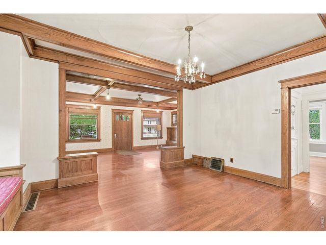 1225 8th St, Greeley, CO 80631