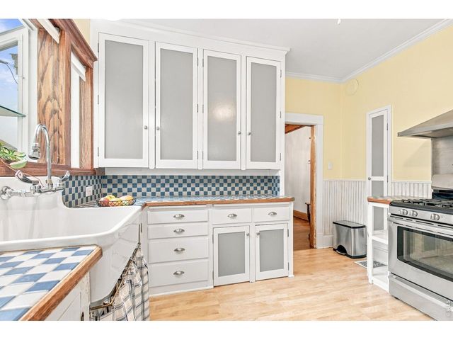 1225 8th St, Greeley, CO 80631