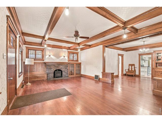 1225 8th St, Greeley, CO 80631