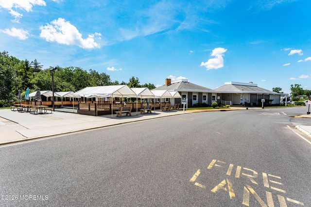 5 Le Lamentin Drive, Toms River, NJ 08757