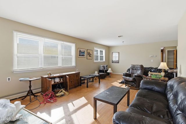 5 Le Lamentin Drive, Toms River, NJ 08757