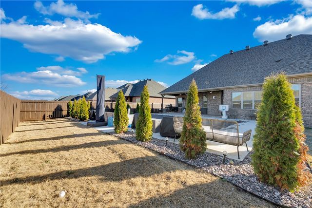 364 Penzo Avenue, Springdale, AR 72762