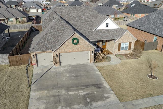 364 Penzo Avenue, Springdale, AR 72762