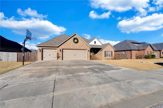 364 Penzo Avenue, Springdale, AR 72762
