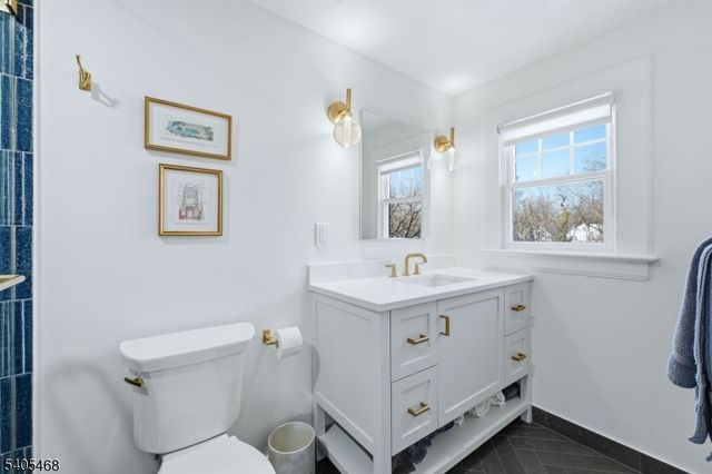 32 Dodd St, Montclair Twp., NJ 07042