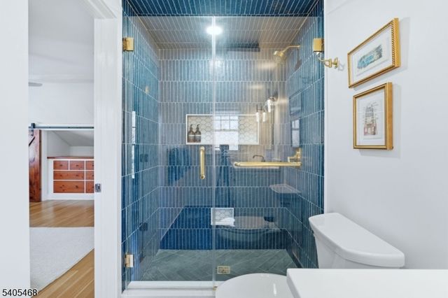 32 Dodd St, Montclair Twp., NJ 07042