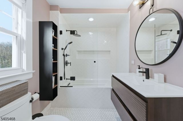 32 Dodd St, Montclair Twp., NJ 07042