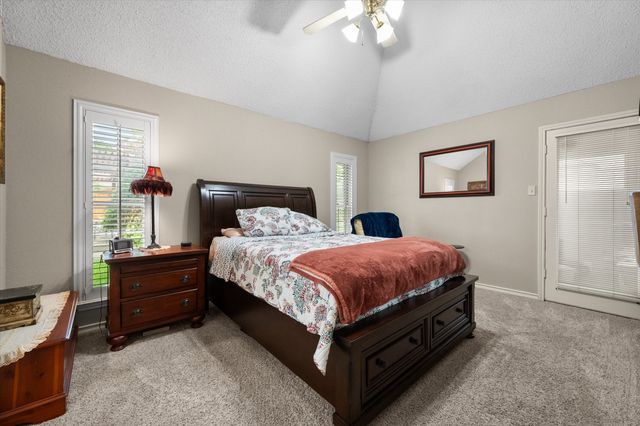 705 Kyle Drive, Arlington, TX 76011