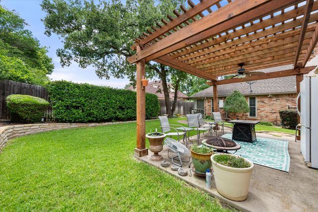 705 Kyle Drive, Arlington, TX 76011