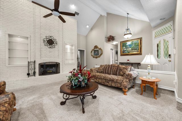 705 Kyle Drive, Arlington, TX 76011