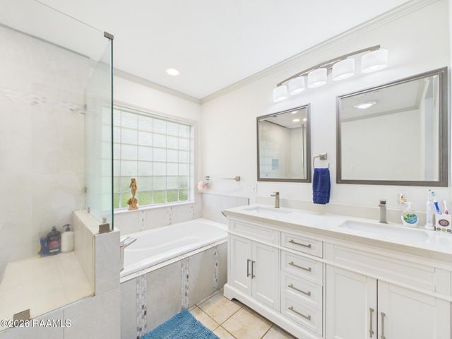 304 Dolphin Street, Lafayette, LA 70508