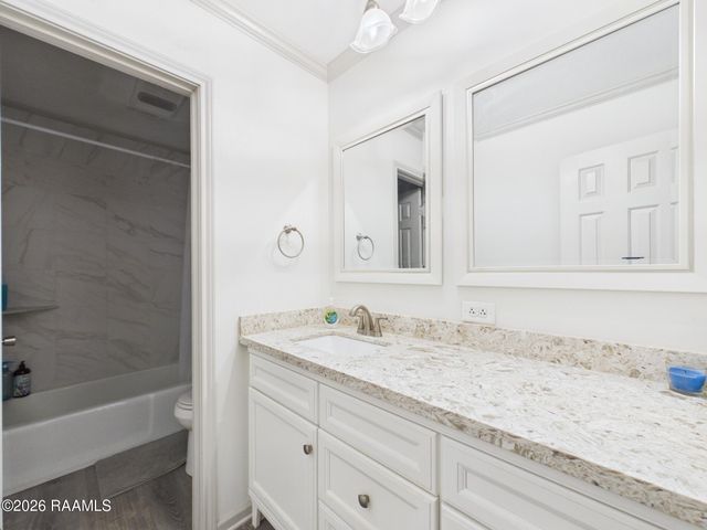 304 Dolphin Street, Lafayette, LA 70508