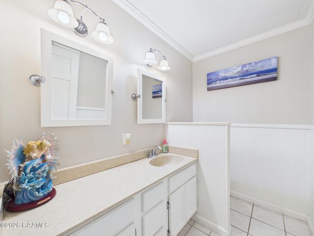 304 Dolphin Street, Lafayette, LA 70508