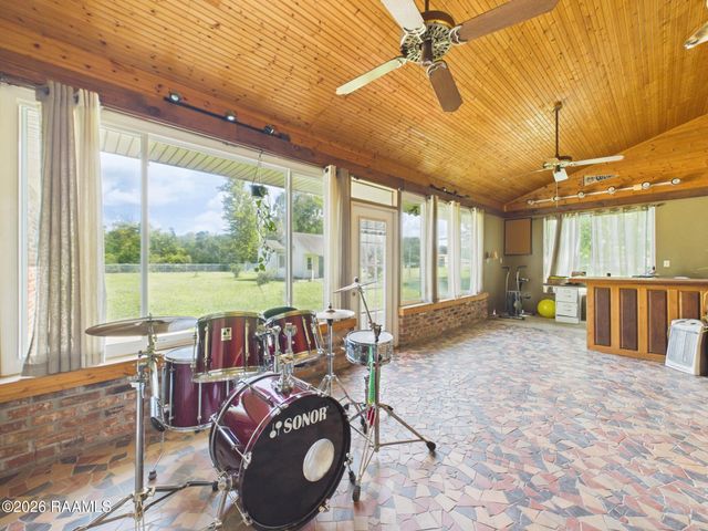304 Dolphin Street, Lafayette, LA 70508