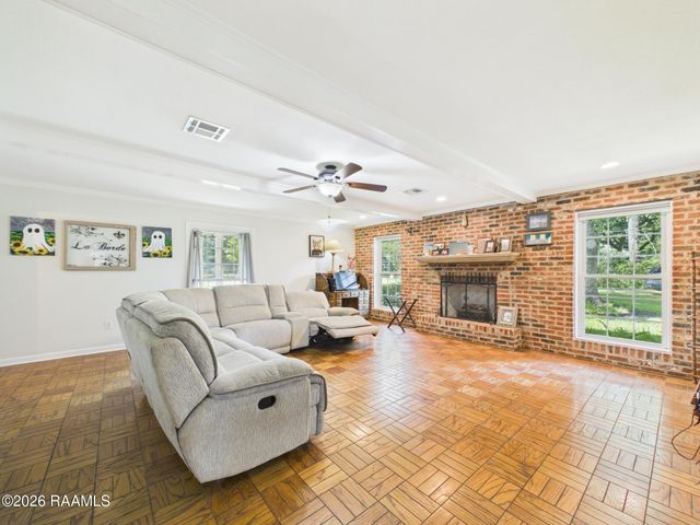 304 Dolphin Street, Lafayette, LA 70508