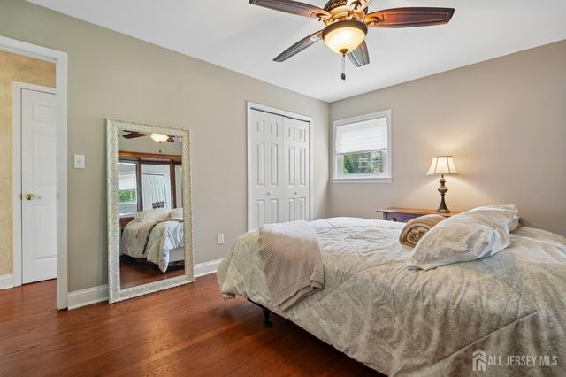 18 Mary Ellen Drive, Edison, NJ 08820