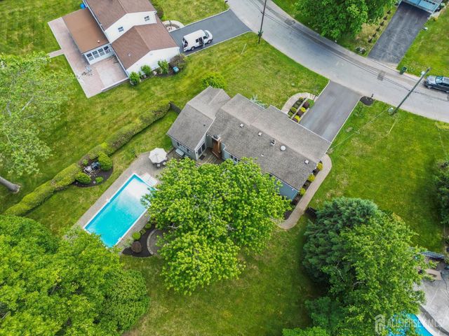 18 Mary Ellen Drive, Edison, NJ 08820