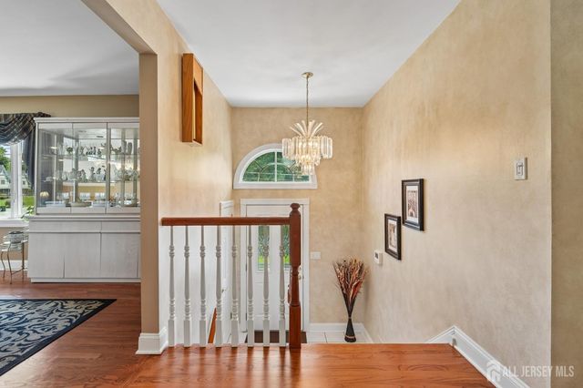 18 Mary Ellen Drive, Edison, NJ 08820