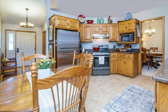 1045 Crest Ridge Court, Mound, MN 55364