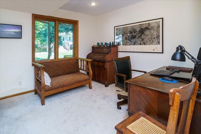 1045 Crest Ridge Court, Mound, MN 55364