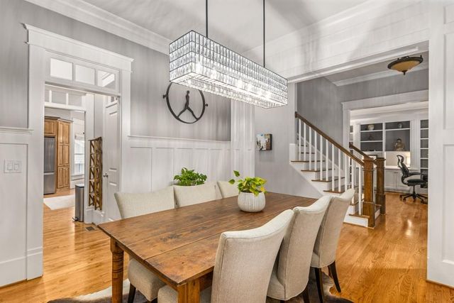 280 Sutherland NE Place, Atlanta, GA 30307