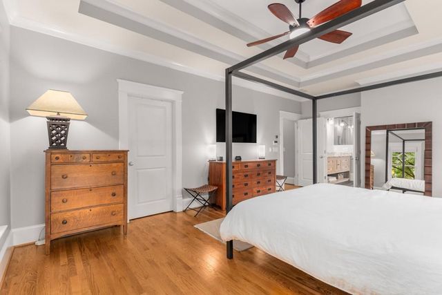 280 Sutherland NE Place, Atlanta, GA 30307