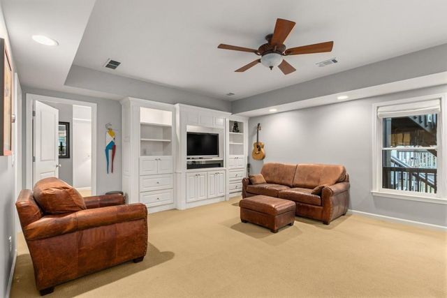 280 Sutherland NE Place, Atlanta, GA 30307