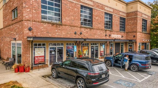 280 Sutherland NE Place, Atlanta, GA 30307