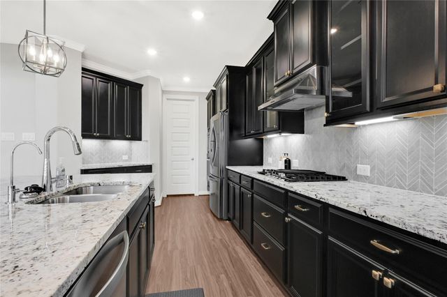 2813 Summer Indigo Trail, Pearland, TX 77089