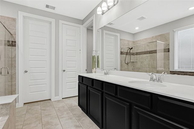 2813 Summer Indigo Trail, Pearland, TX 77089