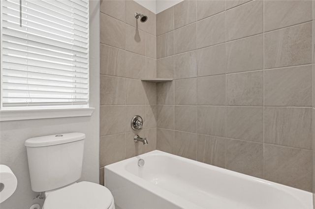 2813 Summer Indigo Trail, Pearland, TX 77089