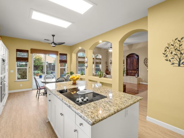 534 Heritage Avenue, Clovis, CA 93619