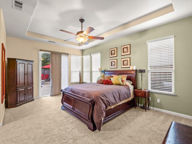 534 Heritage Avenue, Clovis, CA 93619