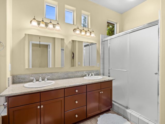 534 Heritage Avenue, Clovis, CA 93619
