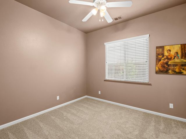 534 Heritage Avenue, Clovis, CA 93619