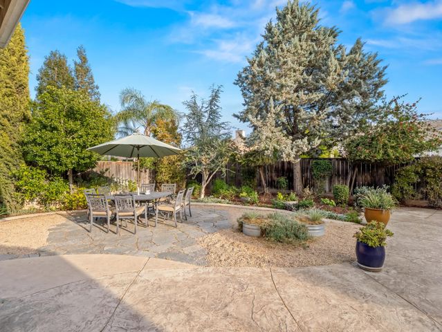 534 Heritage Avenue, Clovis, CA 93619