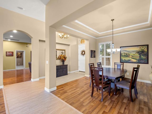 534 Heritage Avenue, Clovis, CA 93619
