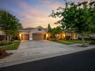 534 Heritage Avenue, Clovis, CA 93619