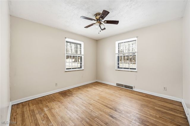 3414 Idlewood Avenue, Youngstown, OH 44511