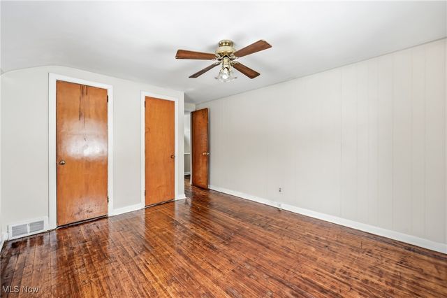 3414 Idlewood Avenue, Youngstown, OH 44511