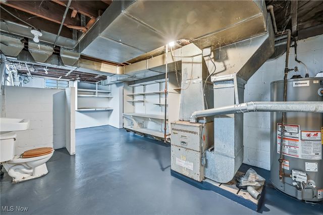 3414 Idlewood Avenue, Youngstown, OH 44511