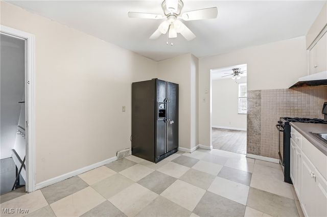 3414 Idlewood Avenue, Youngstown, OH 44511