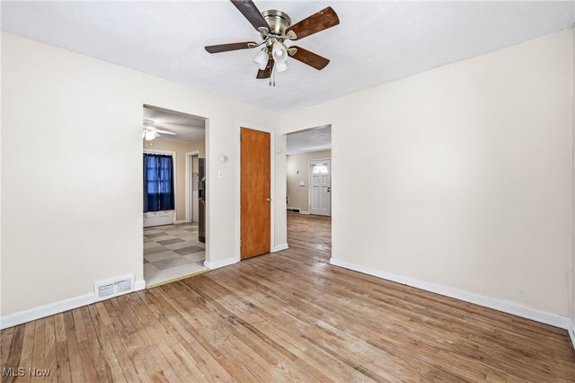 3414 Idlewood Avenue, Youngstown, OH 44511