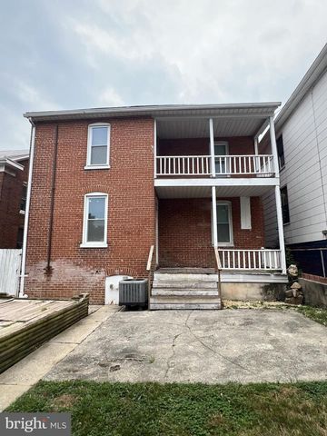 43 S EAST ST, Spring Grove, PA 17362