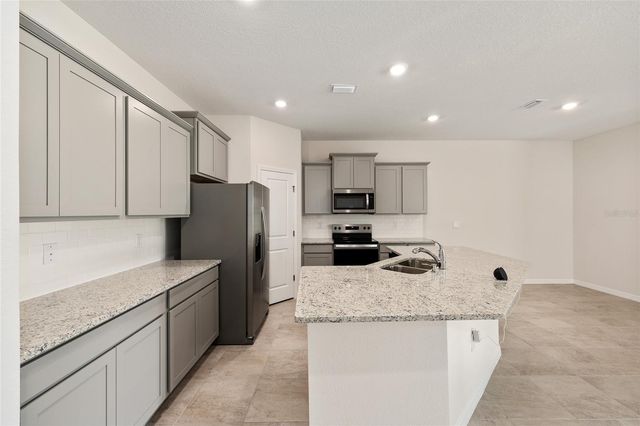 5253 43RD LANE NW, Ocala, FL 34482